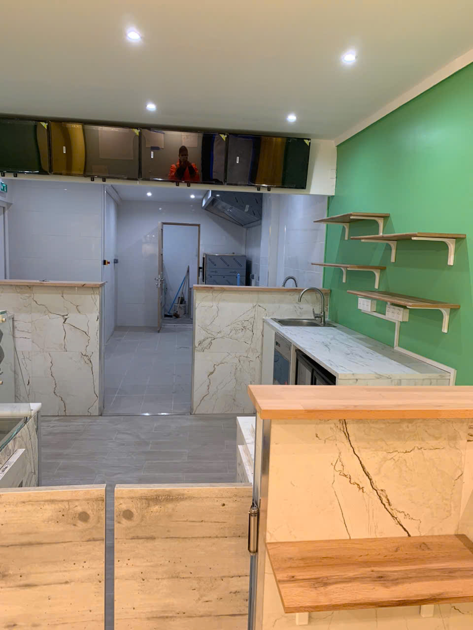 Aménagement d'un salon de Bubble Tea — Lille (5)