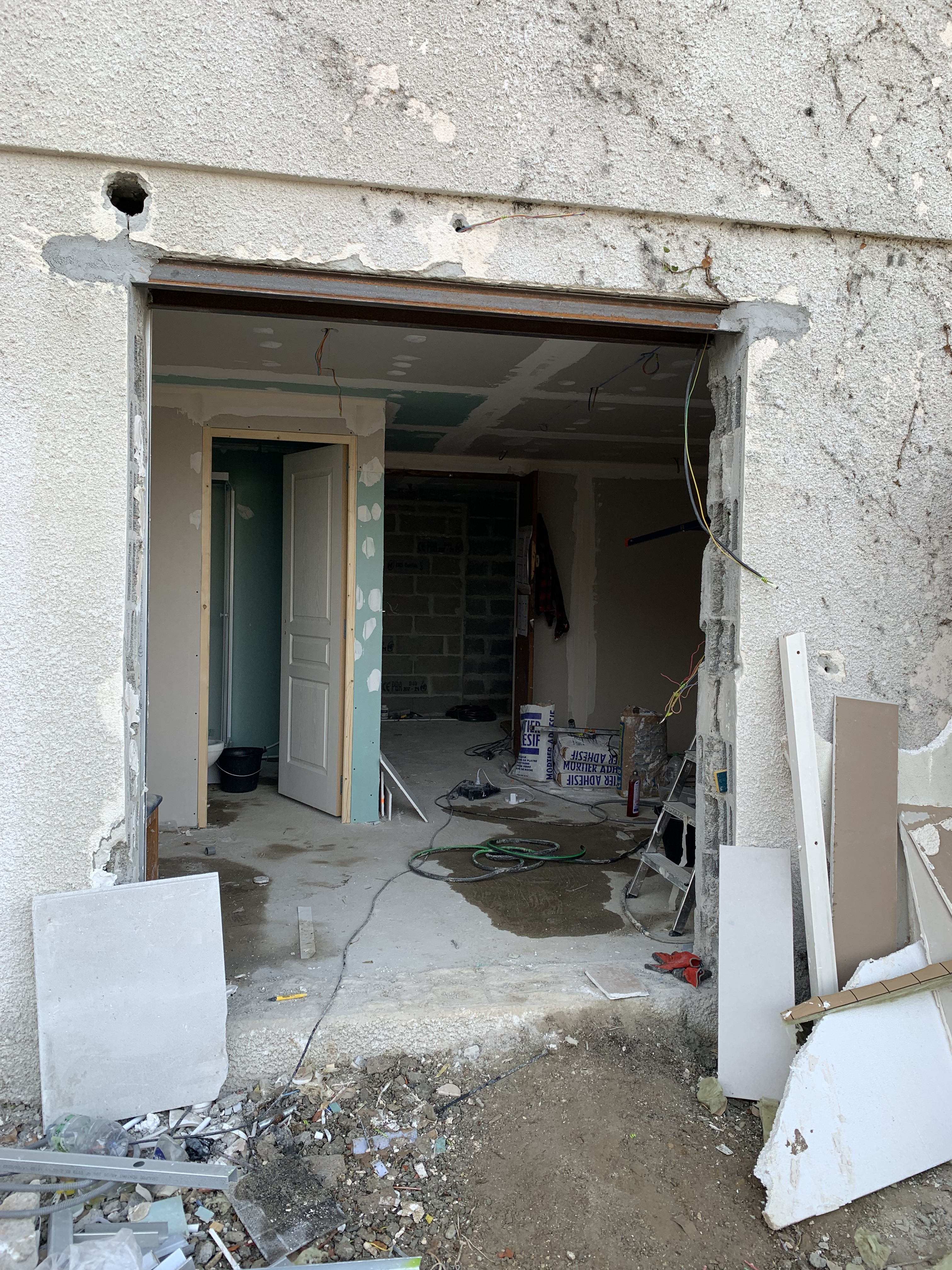 Division d'une maison en deux studios — Bordeaux (5)