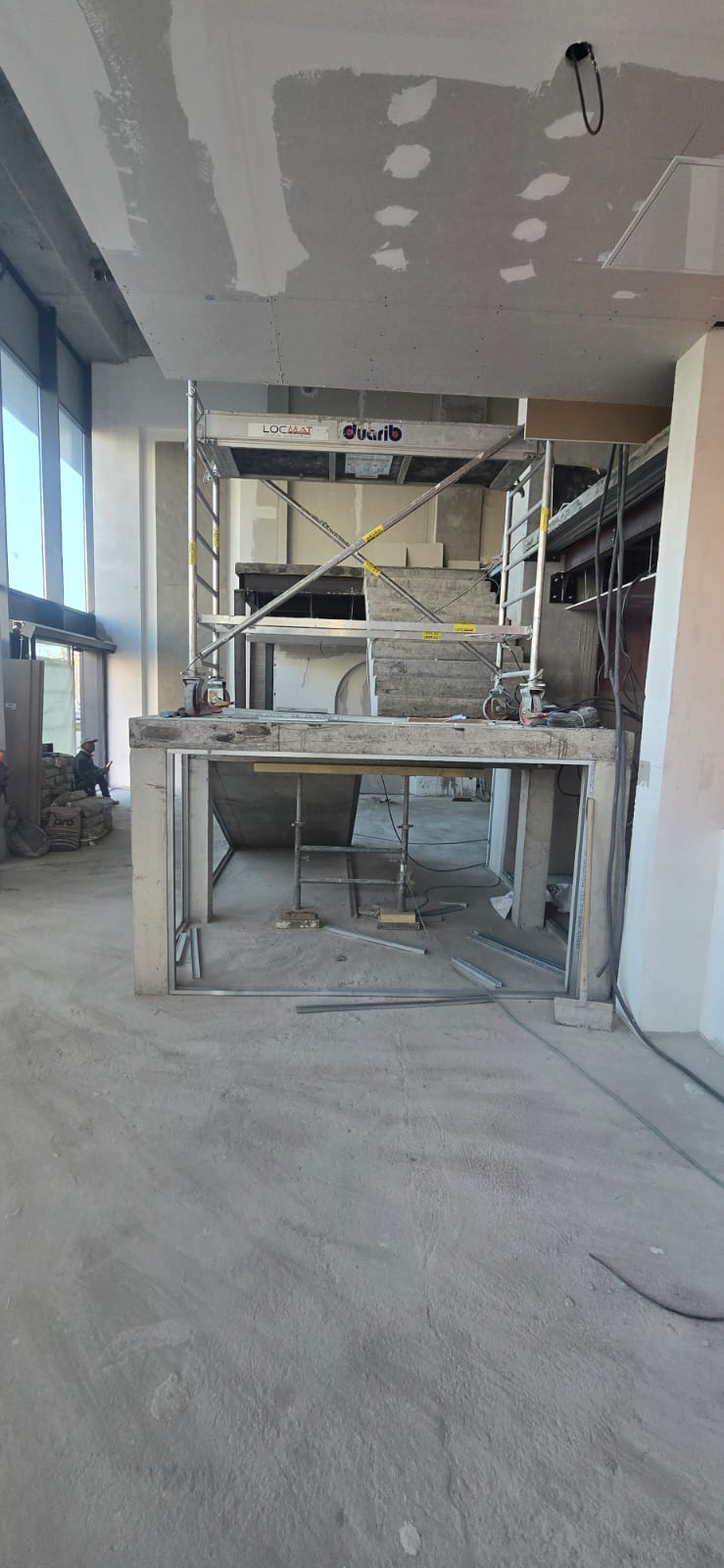 Mezzanine métallique de restaurant — Montpellier (7)